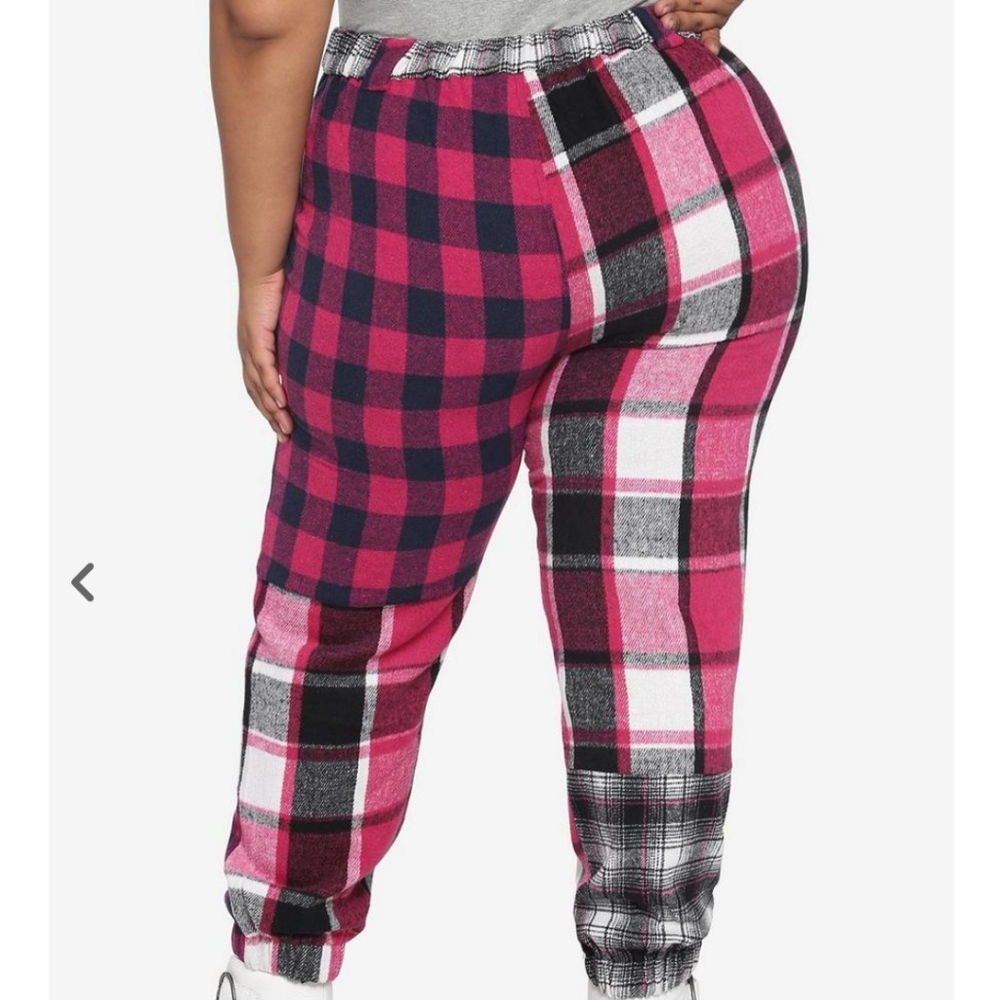 NWT Pink Plaid Joggers sz XL - Picture 2 of 8